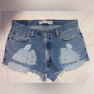 Vintage Levi Jean Shorts size 30